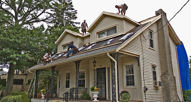 Quick and Trustworthy Emergency Roof Repair Services in Cool Valley, MO